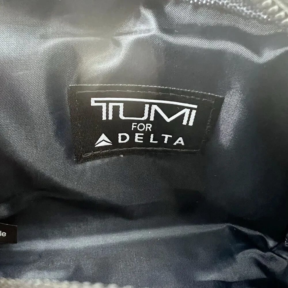 Tumi Delta Airlines First Class Toiletry Travel Amenity Kit